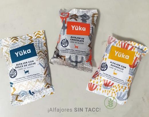 fcassia's tweet photo. Los de #Chammas hicieron estios #alfajores #sintacc que devolvieron las ganas de vivir a los celiacos. El mismo gusto y azucar encima que los Chammas con trigo, pero hechos con maicena. 🥰
Copio a los Embajadores de Cba en el pantano @KamradLegasov @MadameZootrope https://t.co/WXRDrxlfaT