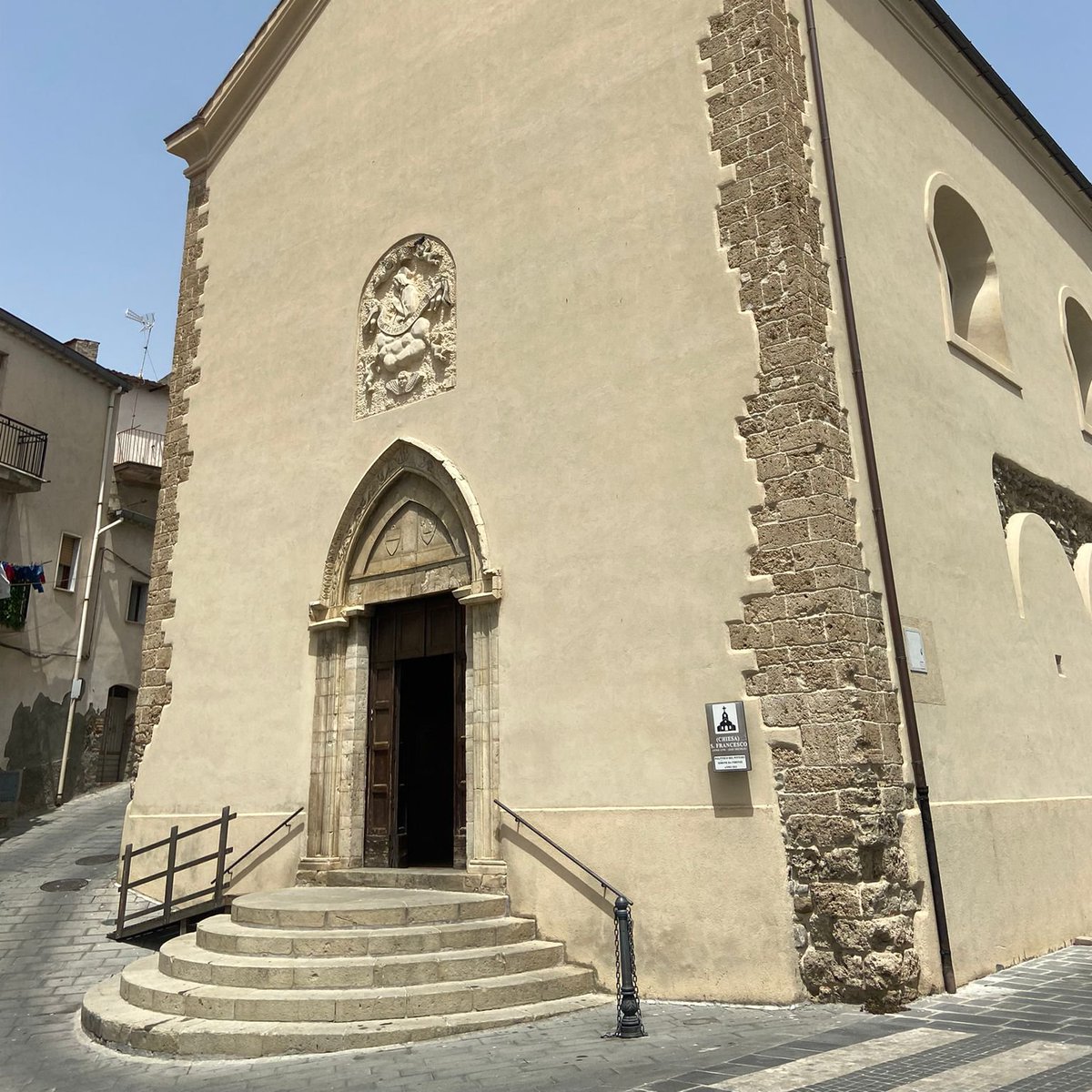 TV2000it's tweet photo. โช๏ธA #luglio la #Messa su #Tv2000 รจ trasmessa in diretta da #Senise in provincia di #Potenza
๐Tutti i giorni due celebrazioni, ore 8.30 e 19, dalla Chiesa #SanFrancesco dโAssisi
#27giugno #Chiesa #Basilicata
@UCSCEI @fam_cristiana @Avvenire_Nei @agensir @crederesanpaolo @vinmorgante
