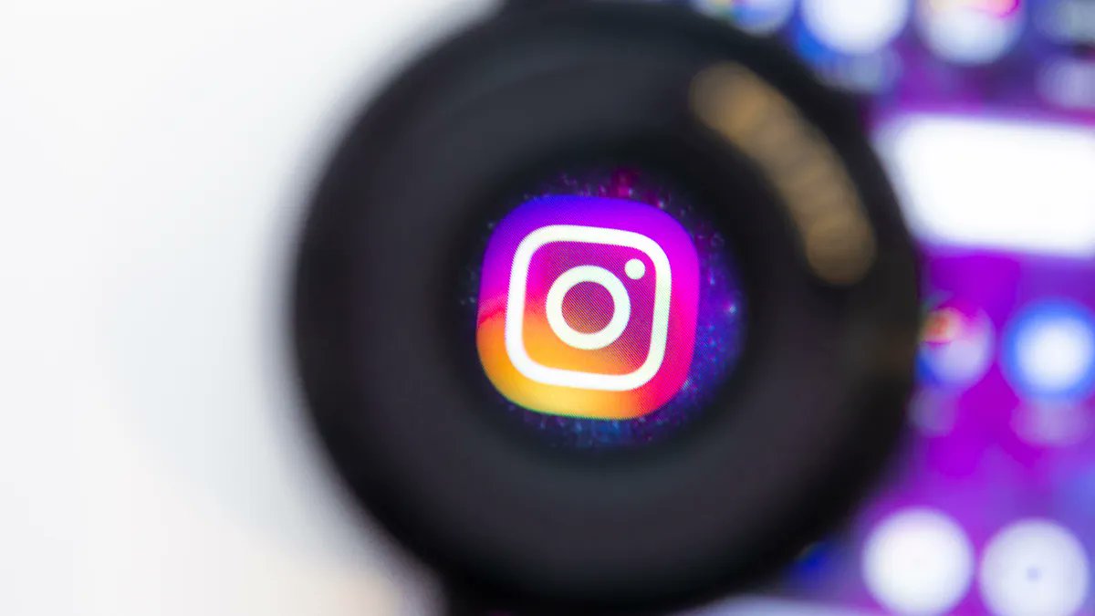 1- Instagram, WhatsApp, Facebook, Threads gibi şirketlerin çatı şirketi olan Meta, Instagram'daki basit bir ayarı yapmadığınız için telefonunuzdaki tüm aktiviteleri izliyor olabilir.

Instagram kullanıcıları bu ayarı nasıl değiştirebilir? 👇