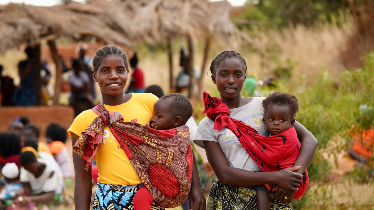 unicefzambia's tweet photo. Happy, healthy babies in Lumezi District during Child Health Week! Despite the drought, our growth monitoring and health promotion efforts are making a difference. Thanks to the Government of Japan &amp; @UNICEF for their support to this vital activity by @mohzambia. #ChildHealthWeek https://t.co/22bla438qa