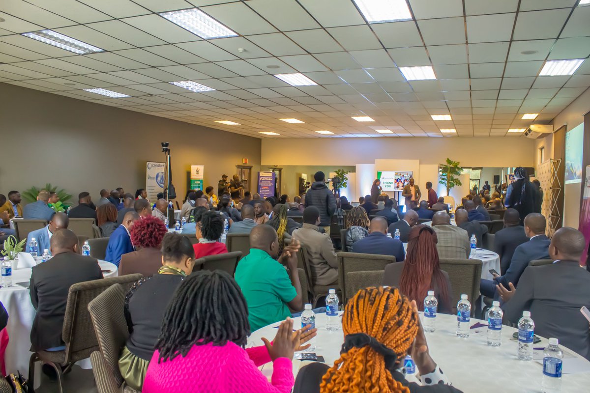 ThembaniNews's tweet photo. The Ministry of ICT witnessed the official launch of NDASENDA, a digital payment platform designed for the Zimbabwean market. This innovative solution by FN Software Solutions Private Limited aims to revolutionize financial services and empower businesses across Zimbabwe. https://t.co/AakjmkVRr4