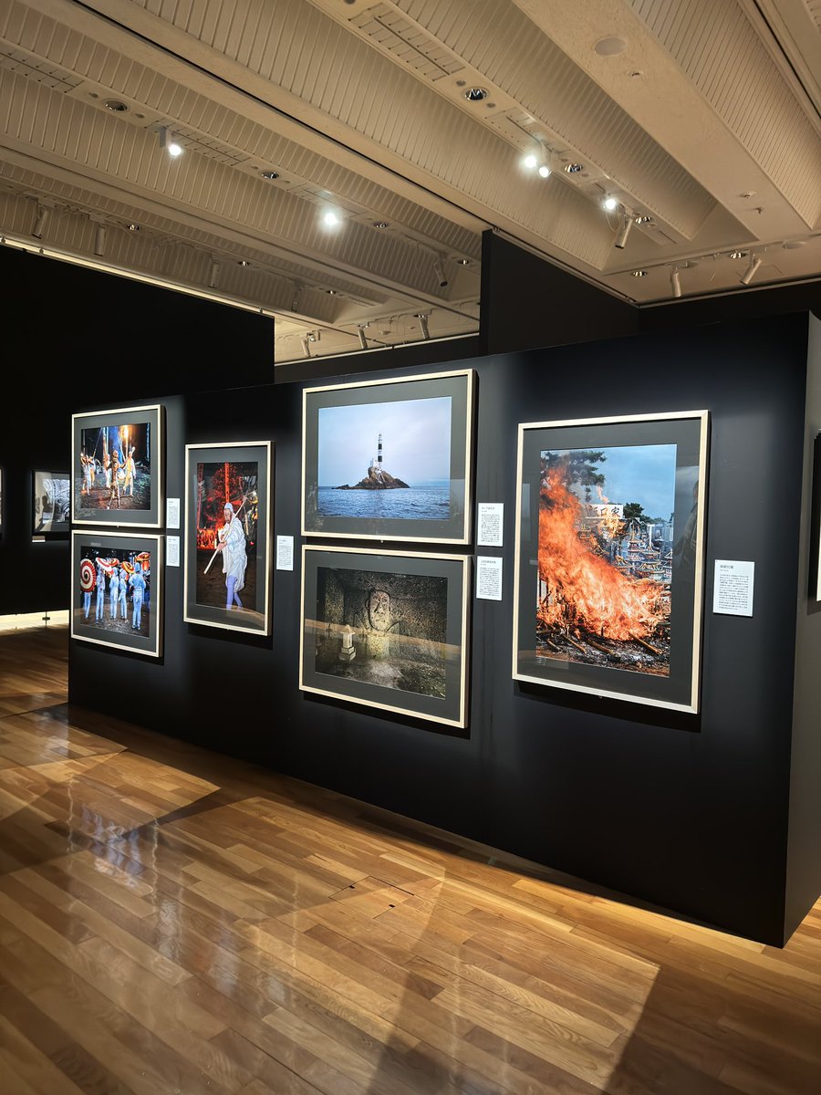 x51's tweet photo. 「佐藤健寿展 奇界／世界」、明日6/28から9/23まで大分市立美術館で開催されます。巡回中の作品、国立民族学博物館の資料に加え、大分での新規撮り下ろしや御殿灯籠の実物なども展示しています。ぜひお越しください。

https://t.co/K8RGvERoUE https://t.co/QJyzqiZkND