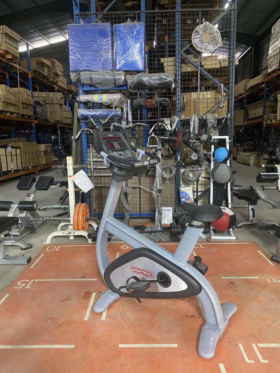 Used Startrac Indoor Upright Bike Basikal
Lokasi di Batu Caves

Boleh roger sini
📲019-5722997 (SHAFIQ)
wasap.my/60195722997/us…

📲 019-7292929 (WAN)   wasap.my/60197292929/us…

#startrac #startracuprightbike #uprightbike #bike #basikalgym #gymbasikal #commercialbike