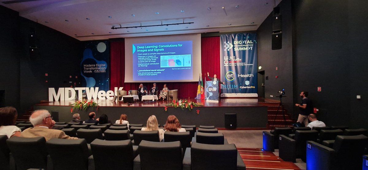 Our final keynote of the morning features Georg Dorffner, Professor at the Institute of Artificial Intelligence, Medical University of Vienna, presenting "Empowering Physicians and Patients: How AI is Changing Healthcare."

Join us live: mdtweek.digit-madeira.pt/index.html#str…