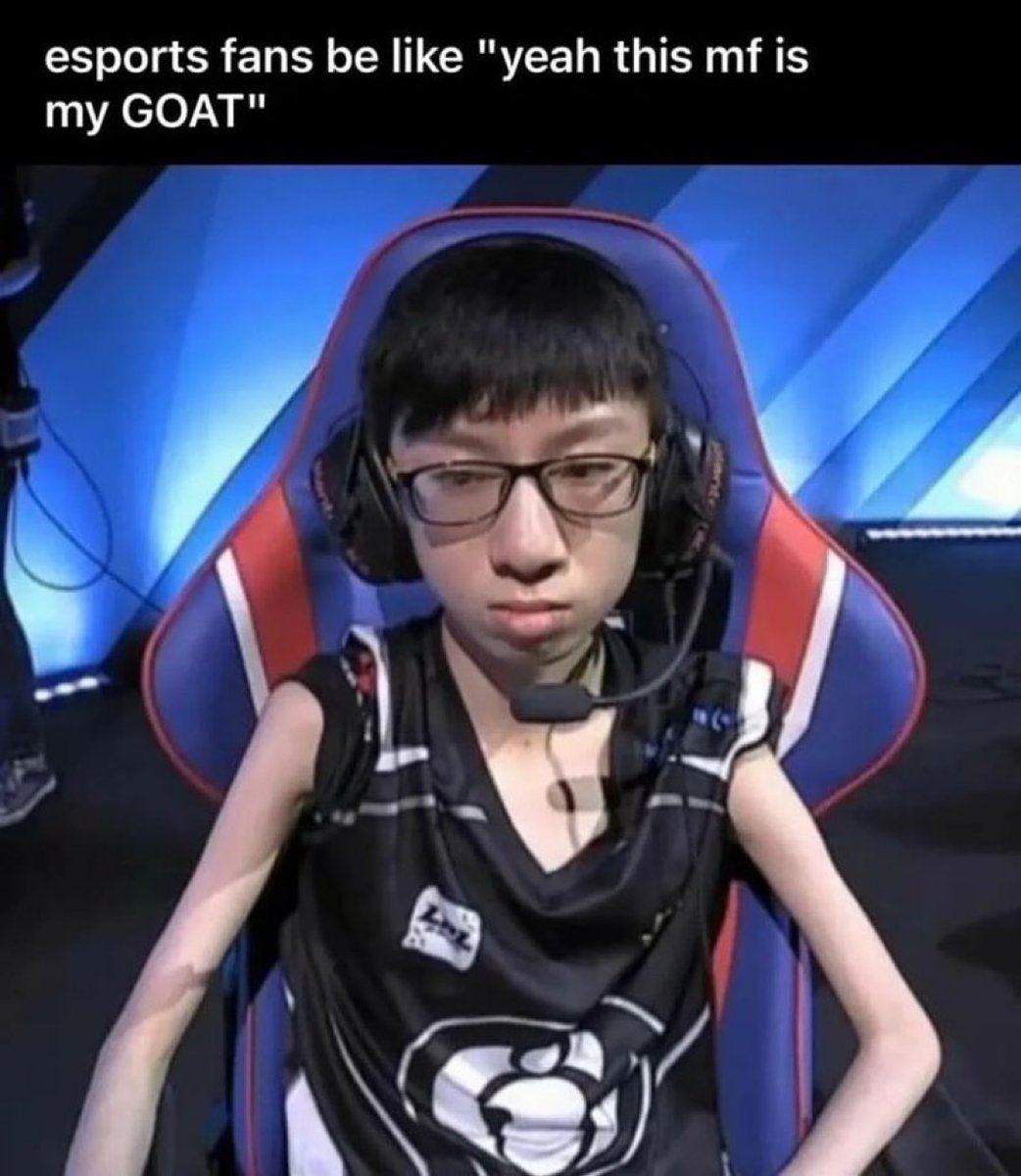 nocontextmemes's tweet image. 