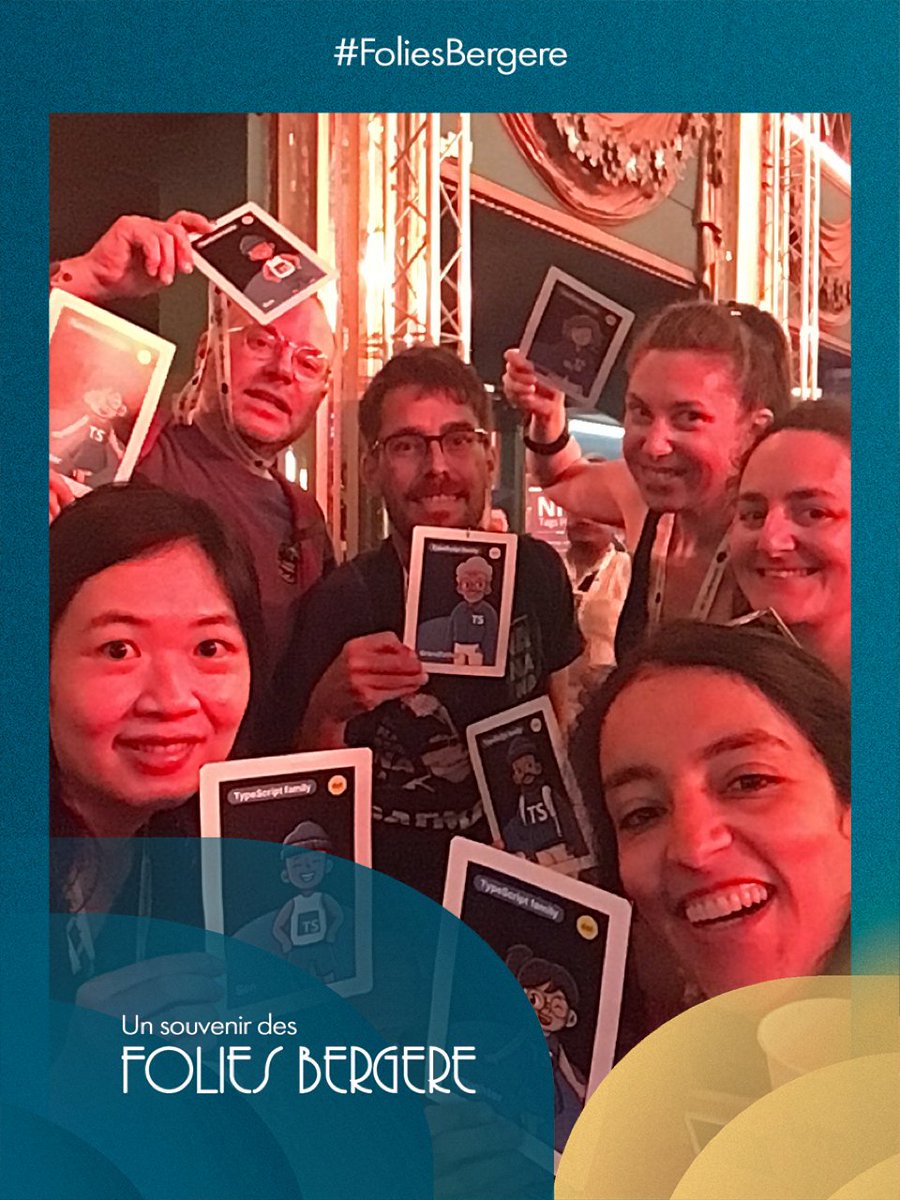 leiluspocus's tweet image. Meeting with the Typescript family in #dotjs 😄 🫶🏽