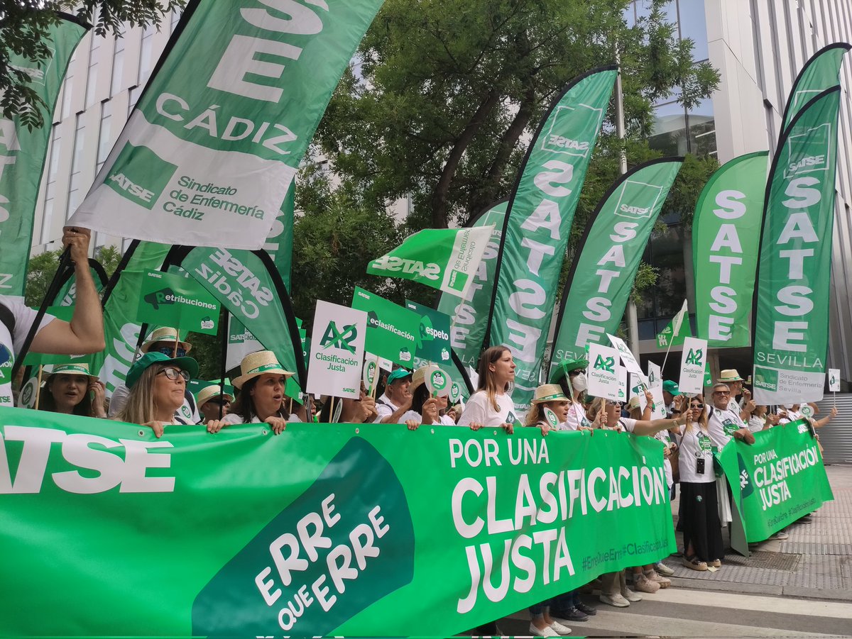 ga2gabi's tweet photo. ¡No nos van a parar hasta conseguirlo! Todas unidas en contra de esta discriminación histórica. No podemos tolerar que se nos trate como no nos merecemos por cualificación ¡Todas unidas!
#Nosdiscriminan
 #ClasificaciónJusta 
#ErreQueErre
@SATSE_Euskadi
@SATSE_Euskadi https://t.co/ZaOlvar2CF