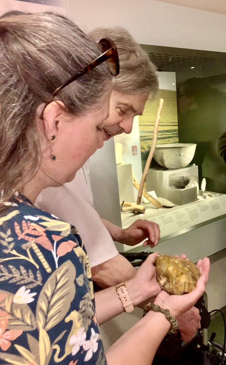 BeyondDementia_'s tweet image. Members of Kennet Muddy Boots group took a step back in time this week with a fabulous trip to @WiltshireMuseum. A big thanks to curator Claire for giving us a fascinating insight into prehistoric Wiltshire 💙
#Dementia #CommunityGroups #WiltshireMuseum