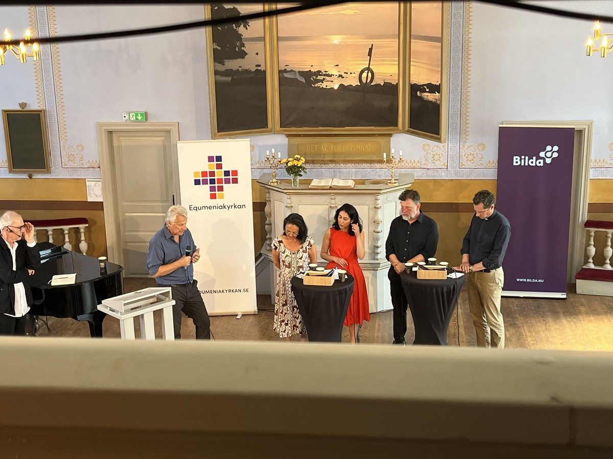 Intressant seminarium om utredningen av en svensk kulturkanon. Deltagarna hade mer bredd och dynamik i sina kulturförståelser än vad som direktiven ger uttryck för. Så frågan är hur Lars Trädgårdh ska få ihop sin egen öppna definition med direktiven. 

#Almedalen