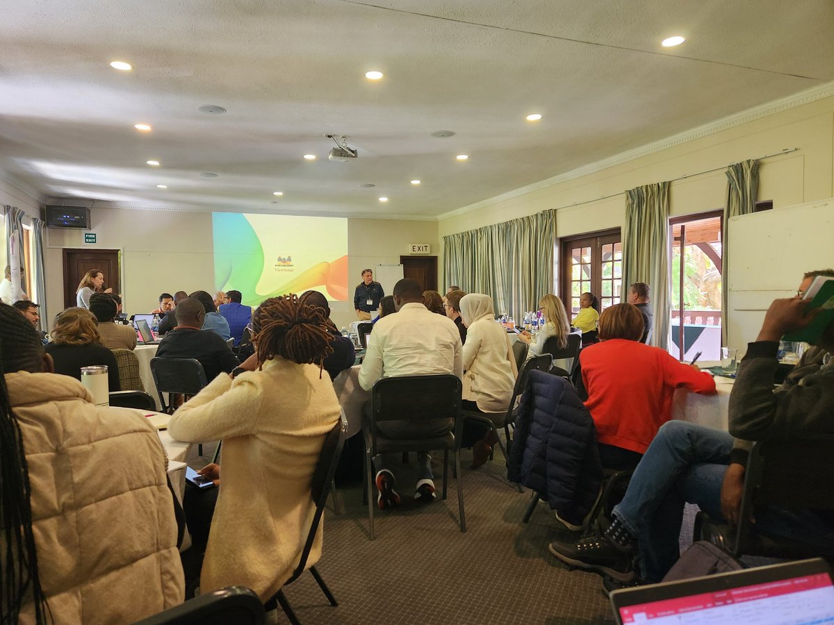 Attending <a href="/CGIAR/">CGIAR</a>  #AgroecologyInitiative🇿🇼 Global Leadership team meeting Murehwa field visit debrief. Hearing everyone's experiences and reflections. <a href="/CIMMYT/">CIMMYT</a>  <a href="/Sieg_SAS/">Sieg Snapp CIMMYT</a> <a href="/gatien_falc/">Gatien Falconnier</a> <a href="/vgpchimonyo/">Vimbayi Grace Petrova Chimonyo</a>  <a href="/FBaudron/">Frédéric Baudron</a> <a href="/CraigMuraz/">Murazhi Craig</a>