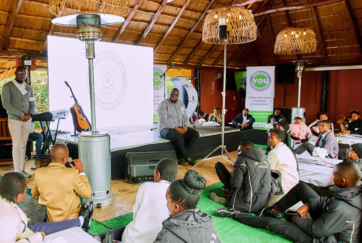 Sweden in Zimbabwe 🇸🇪 (@swedeninzw) on Twitter photo 1/3. Strong voices, strong communities! ✊
Zim🇿🇼's youth are speaking up about drug abuse at a powerful dialogue hosted by the <a href="/SwedeninZw/">Sweden in Zimbabwe 🇸🇪</a>. #InternationalDayAgainstDrugAbuse 1/3. Strong voices, strong communities! ✊
Zim🇿🇼's youth are speaking up about drug abuse at a powerful dialogue hosted by the <a href="/SwedeninZw/">Sweden in Zimbabwe 🇸🇪</a>. #InternationalDayAgainstDrugAbuse