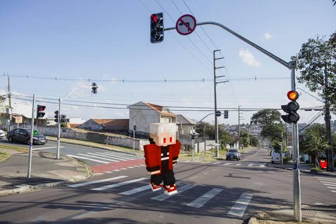 cadeodonepi's tweet photo. #Dia61 | Hoje, Donepi está atravessando a rua https://t.co/8ZbDuFlsfj