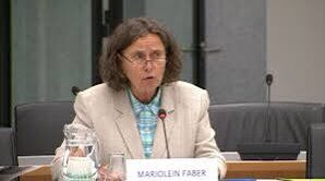 Kan niet wachten, totdat Marjolijn Faber <a href="/pvvfaber/">Marjolein Faber PVV 🇳🇱🇮🇱</a> aan de touwtjes trekt en het hele zootje recht zet.
kan jij ook niet wachten ?  doe retweet 👍