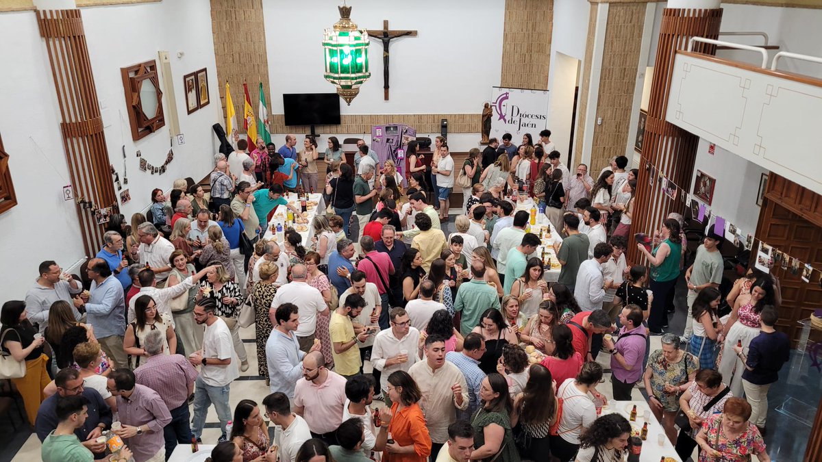 diocesisdejaen's tweet photo. El milagro de cada miércoles
➡️https://t.co/ABSM8VKCO3 https://t.co/PqxCHcJPsK
