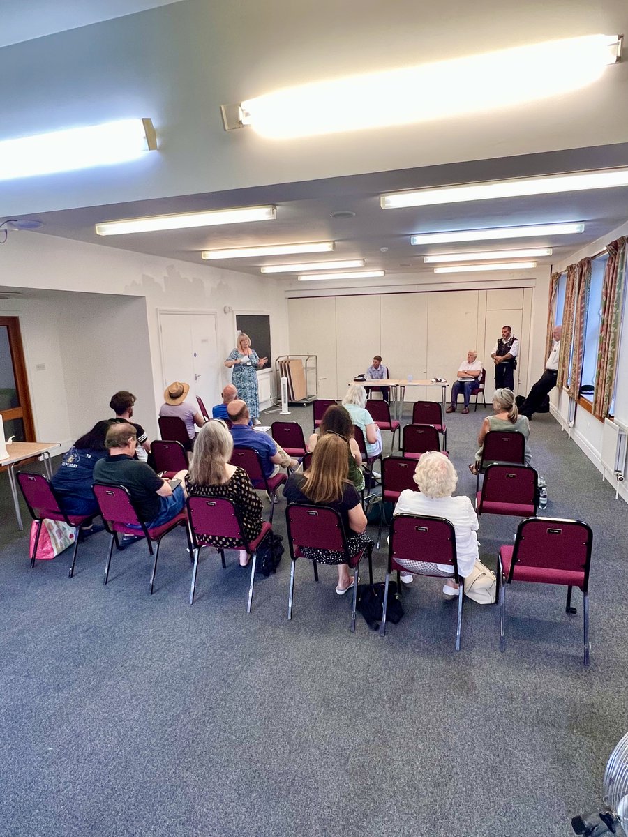 A massive thank you for the insightful feedback provided during our meeting. Your thoughtful input has helped us to build a stronger police and make our wards a safer community. For the ones who could not attend the PLG yesterday, we hope to meet you next time.