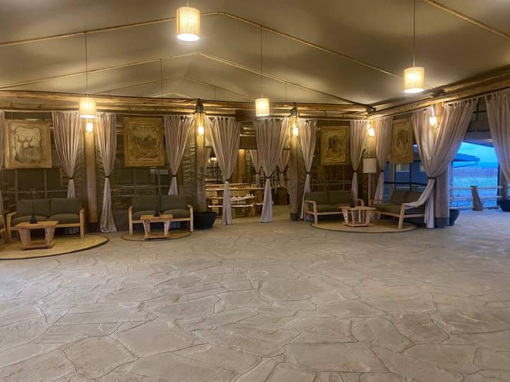 Flighttofancy's tweet photo. 🏕️Introducing the newly opened Maisha Sweetwaters Camp.

🏕️The camp offers a unique experience with comfortable accommodation, the panoramic sunset ls over Ol Pejeta Conservancy, stunning views of Mt. Kenya, and an opportunity of game viewing with a chance to see the Big Five. https://t.co/hyykMPcUEY