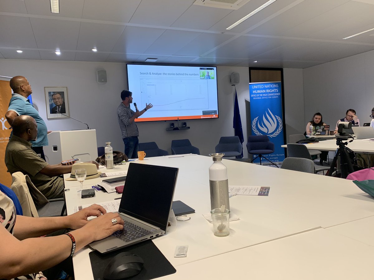 Jurriaan presenting together with Jerrol and Paul the project ‘Zicht op Discriminatie’ during a conference organized by <a href="/EPHA_EU/">The European Public Health Alliance (EPHA)</a>  on a datadriven approach on fighting discrimination and racism. #disqo