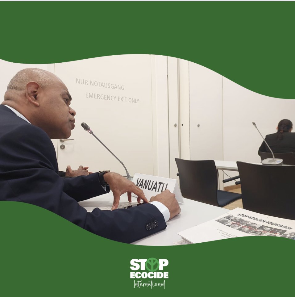 Stop Ecocide Belgium (@stopecocidebe) on Twitter photo 📷#Vanuatu’s Ambassador <a href="/odo_tevi/">Ambassador Odo Tevi</a> briefs Small Island States on #ecocidelaw at the #Bonn Climate Conference.#Ecocide is a #climatechange issue. HELP make the destruction of forest/ocean ecosystems - carbon sinks - an international crime: stopecocide.earth/become#StopEco… 📷#Vanuatu’s Ambassador <a href="/odo_tevi/">Ambassador Odo Tevi</a> briefs Small Island States on #ecocidelaw at the #Bonn Climate Conference.#Ecocide is a #climatechange issue. HELP make the destruction of forest/ocean ecosystems - carbon sinks - an international crime: stopecocide.earth/become#StopEco…