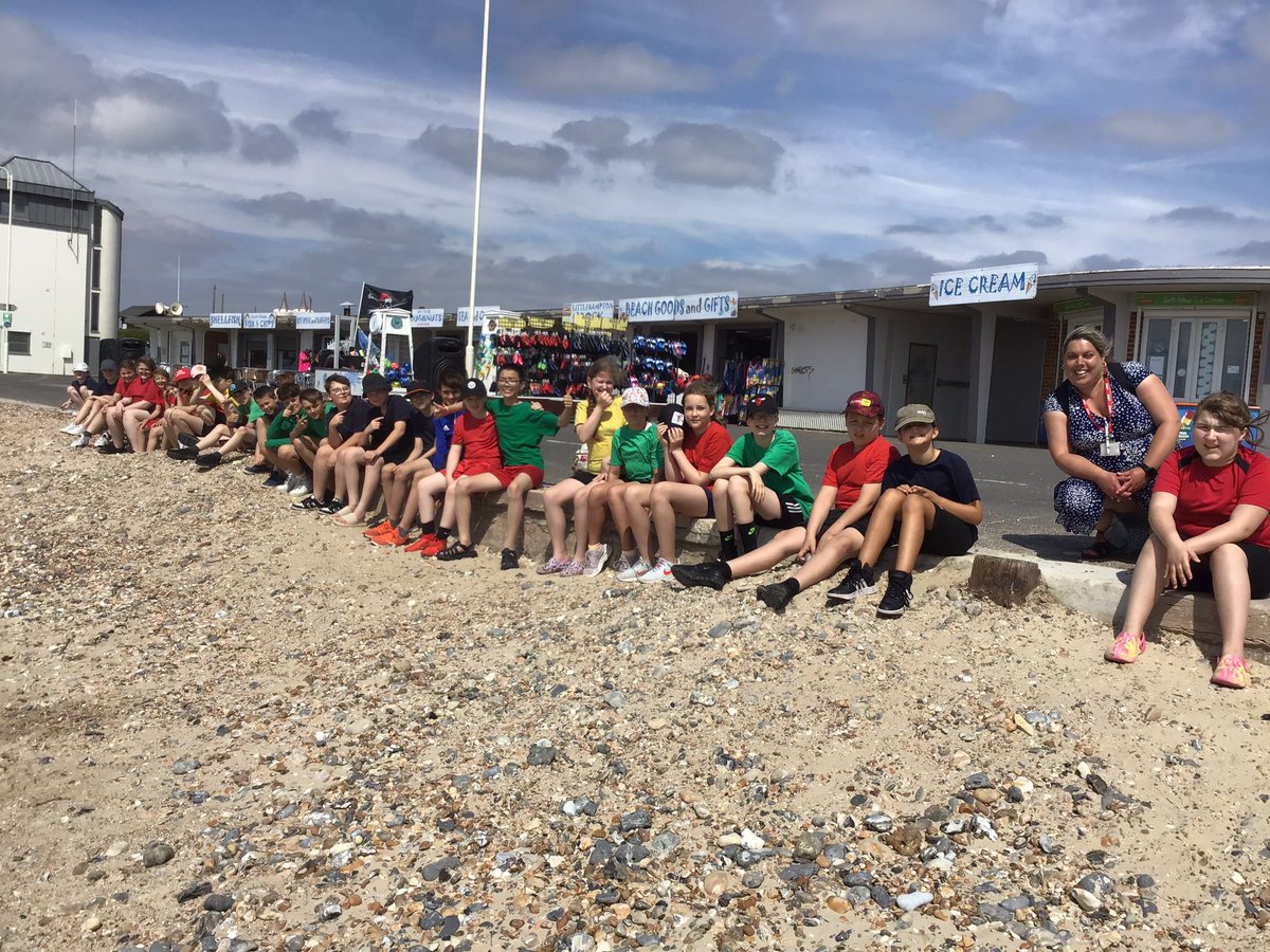 LyminsterEvents tweet media