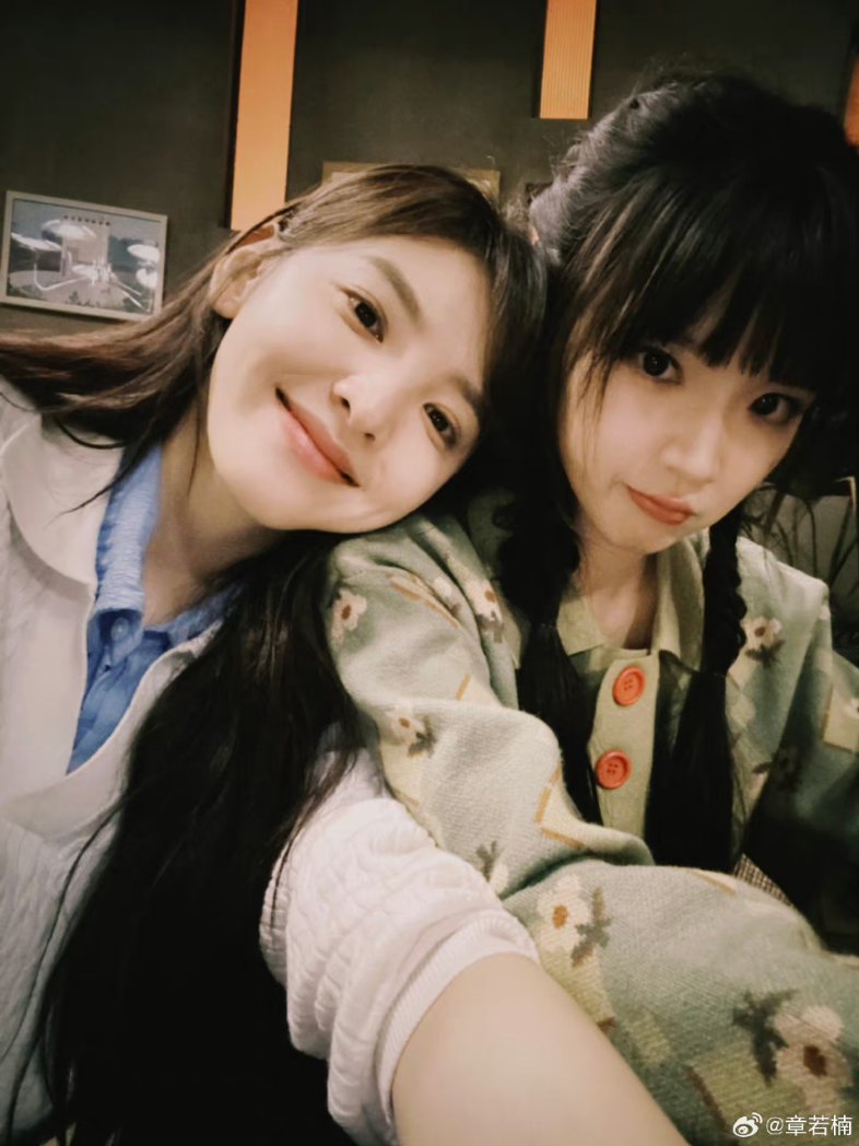 SMilkdrama's tweet image. they look like a wonderful group of people that I will care a lot about 🤍

and this drama being directed by the legendary Dir. Winnie (ISWAK series) too &amp;gt;&amp;gt;&amp;gt;

#FirstFrost #BaiJingting #ZhangRuonan #ChenHaosen #ZhangMiaoyi