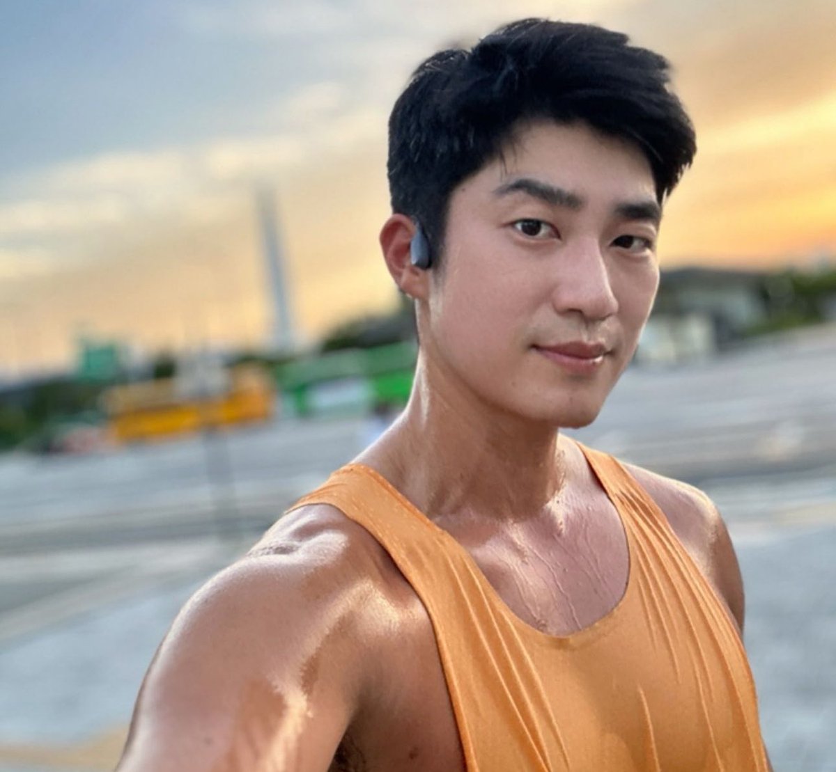 AsianDelights22's tweet photo. 🤤 https://t.co/JasvjXRChE