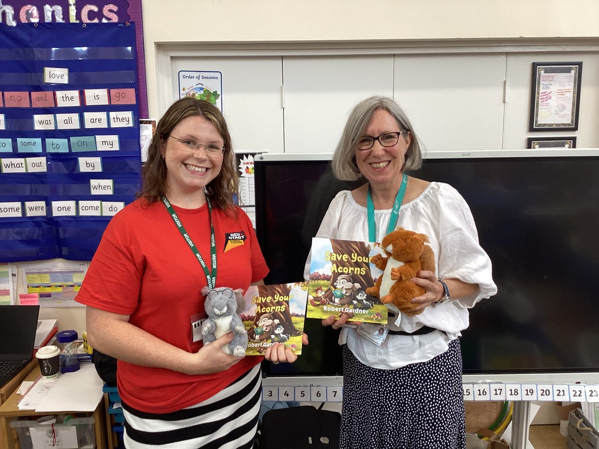 BadocksEACT's tweet image. Ash Class had a visit from Gina at @RedSTARTeducate yesterday which they absolutely loved! The were given a wonderful book each to take home too #badockswood #thinkbig @EducationEACT