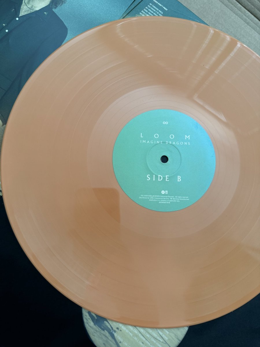 Claire touring Balu Brigada tweet media