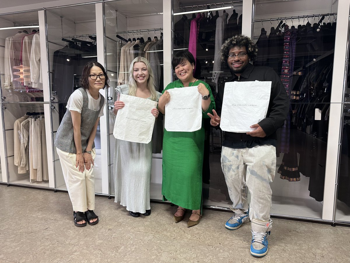 less_rule's tweet photo. The 2nd week with our USA interns that bring them to have the real experience to see what’s the real Japan fashion industry! 

#globalintern to explore #Japan fashion industry with #rulelessstudio https://t.co/mz2Z5ZyIbq