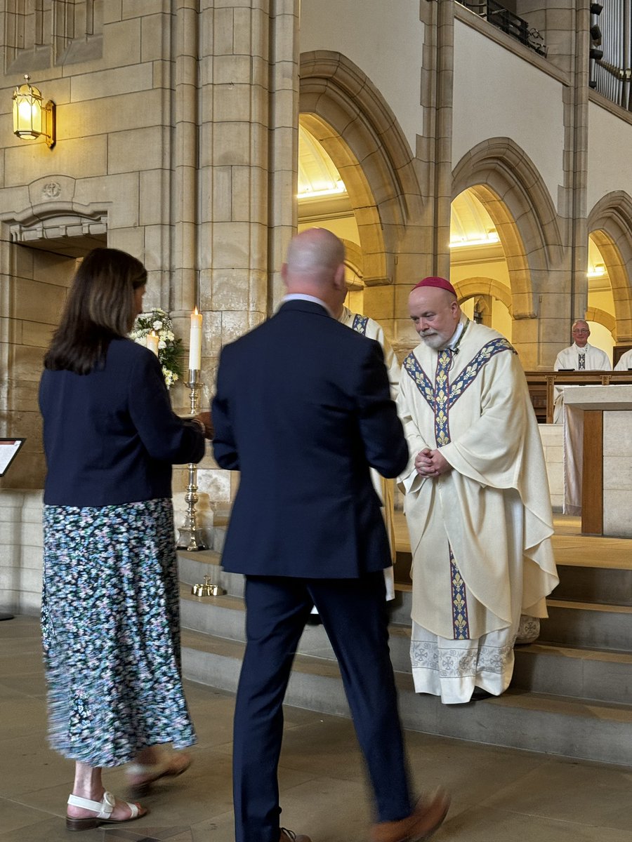 We had a beautiful celebration of Mass this morning at Leeds Cathedral for the Feast of Our Lady of Unfailing Help and to mark the opening of this year’s Leadership Conference! 😁🙏

Thanks to Bishop Marcus for leading us!

#dioceseofleeds #education #catholic #leadership