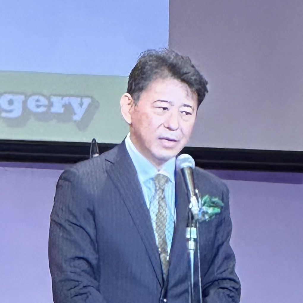 hitoen9's tweet photo. Presidential dinner has just started with the greetings from Prof.Ohdan(the host of 36th meeting of #JSHBPS2024 ), Prof. @ItaruEndo (President of @JSHBPS ), Prof. René Adam, and Prof.Takada (former president of JSHBPS)!! #Hiroshima https://t.co/39ae3Y74ma