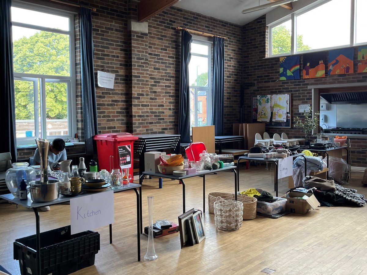 Head to our Swap Shop at Thomas Helwys Baptist Church today &amp; tomorrow (9am-4pm)! You can donate any unwanted items/ collect anything you might get use out of. Anything not collected will be donated to our local partnered charities. Our aim is to help reduce moving out waste♻️