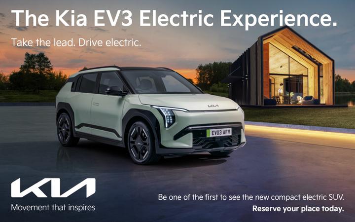 The Kia EV3 small SUV is touring the UK soon! Book onto one of our slots here...
gravells.co.uk/kia/offers/the…