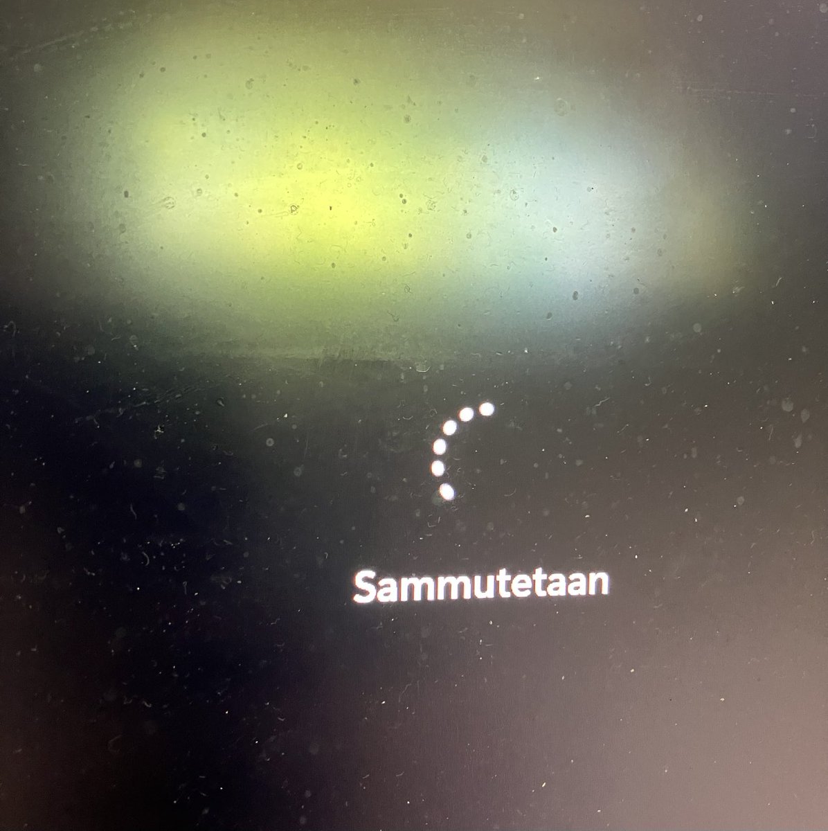 aija_tuimala's tweet image. On tämä aina jännä fiilis, mitähän jäi tekemättä?! Nyt SE 😎⛱️kuitenkin alkaa ja kone sulkeutuu. Kiitos ihanat #kt työkaverit ja #kunta #hyvinvointialue #yritys ja muut yhteistyökumppanit tästä keväästä! Kirjat, luonto, läheiset ja Kesä-Suomi kutsuvat. ⁦@KTtyonantaja⁩