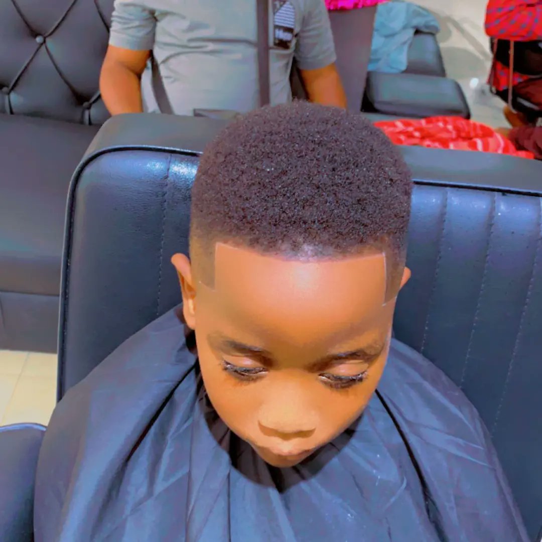 KufreSunda2's tweet image. We give a nice cut 😜✂️💈