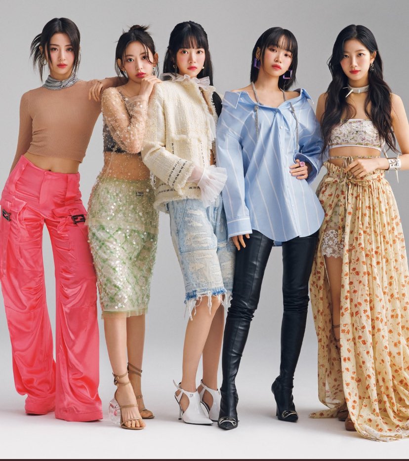 mythssera's tweet photo. 4th Gen Groups with the Most Cumulative Days on Spotify Global in 2024:

#1. #LE_SSERAFIM — 177
#2. aespa — 75 (+1)
#3. NewJeans — 48
#4. FIFTY FIFTY — 9
#5. TXT — 8
#6. Stray Kids — 3 https://t.co/oKF8fSWAbz