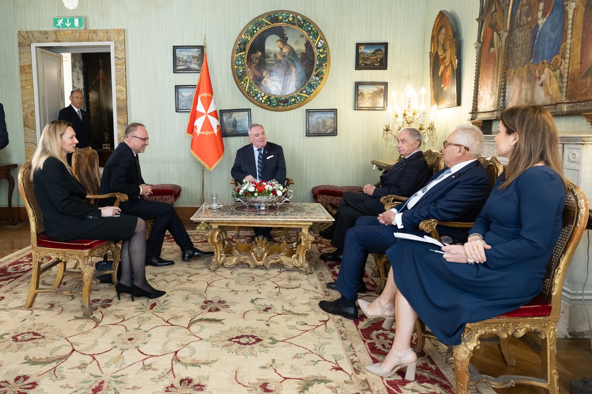 SlovakiaHolySee's tweet photo. Great honour for Ambassador Marek Lisansky&amp; #Slovakia to receive today Gran Croce Pro Merito Melitensi from Grand Master
H.M.E.H.Fra’ J.T.Dunlap @orderofmalta.Thankful for excellent cooperation&amp;development of bilateral relations during more than 6y of his mission as🇸🇰Amb. to SMOM https://t.co/zi8AMqZQZA