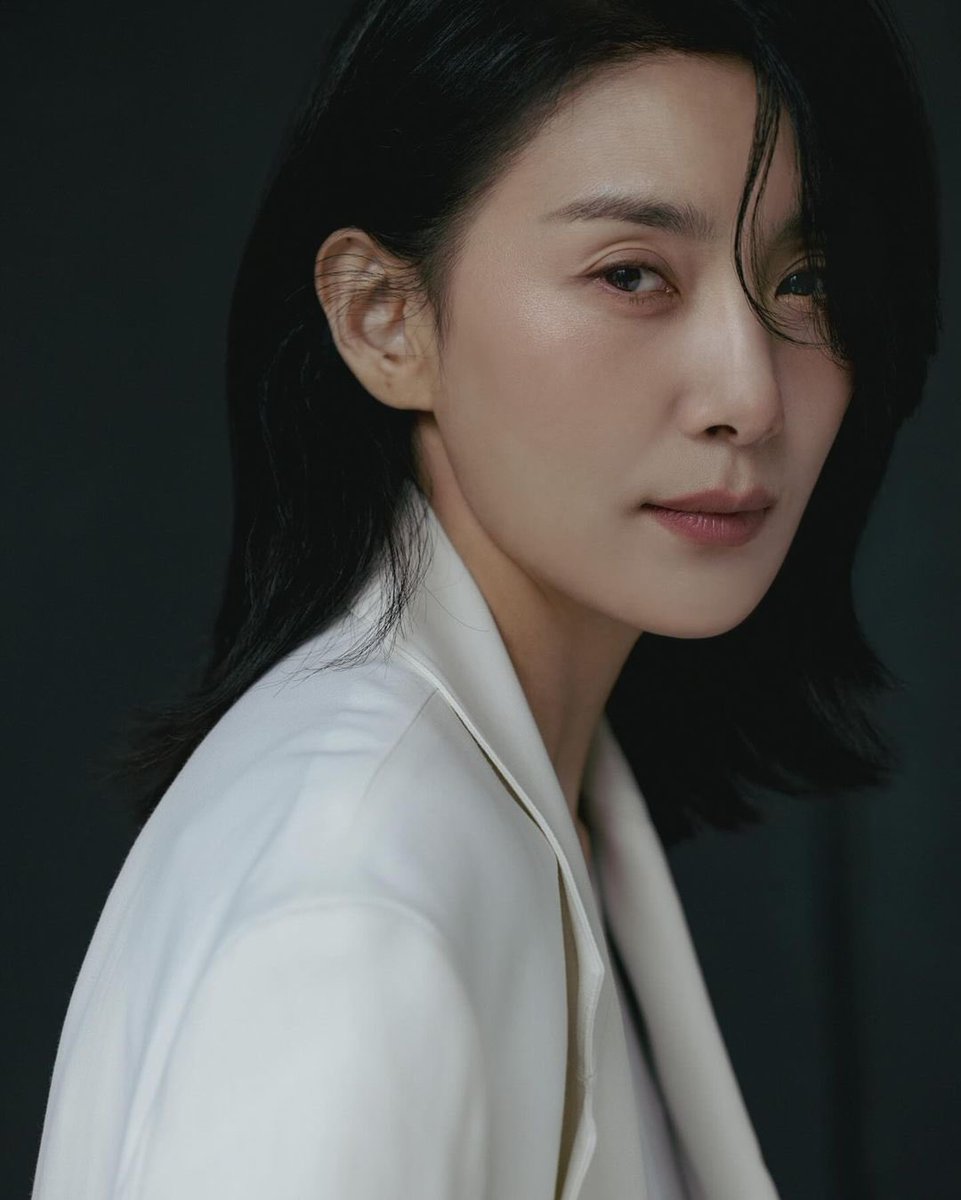 서형 스타일리스트님이 올려주신 뉴짤,,🥵