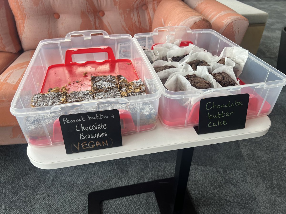 Methods (@methodsdigital) on Twitter photo Raising funds for our charity partner Great Ormond Street Hospital with a bake sale in our London office today 🍰🧁
<a href="/GreatOrmondSt/">Great Ormond Street Hospital for Children</a>
#SocialValueMatters #Charity #MethodsForGood Raising funds for our charity partner Great Ormond Street Hospital with a bake sale in our London office today 🍰🧁
<a href="/GreatOrmondSt/">Great Ormond Street Hospital for Children</a>
#SocialValueMatters #Charity #MethodsForGood