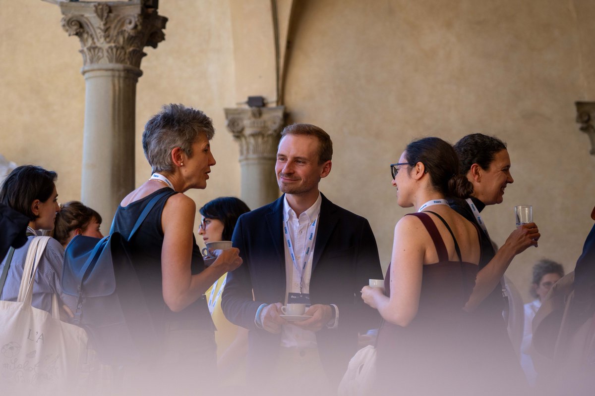 EUI_Schuman's tweet photo. Last week, we celebrated 3️⃣decades of impactful research with the week of Joint Sessions of Workshops.

🗣️@Ej_Europe: "We need to return to the tradition of focusing on problems rather than disciplines."

🔗How did it go? Check this: https://t.co/jtIRGCDSKm

#SchumanCentre30 🧵⬇️ https://t.co/8RFZDlah7P