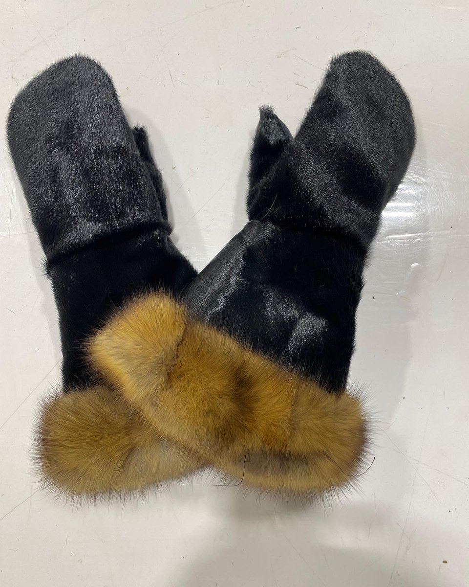 HarpSealsDotOrg's tweet photo. .@EU_Commission @eucopresident @EUCouncil 
We implore the #EuropeanCommission to keep the ban on #sealskin product imports! Frivolous items like these mitts made from slaughtered young seals aren't essential to the survival of First Nations. #EndCommercialSealing #WhoProfits? https://t.co/ZIAiTmvJds