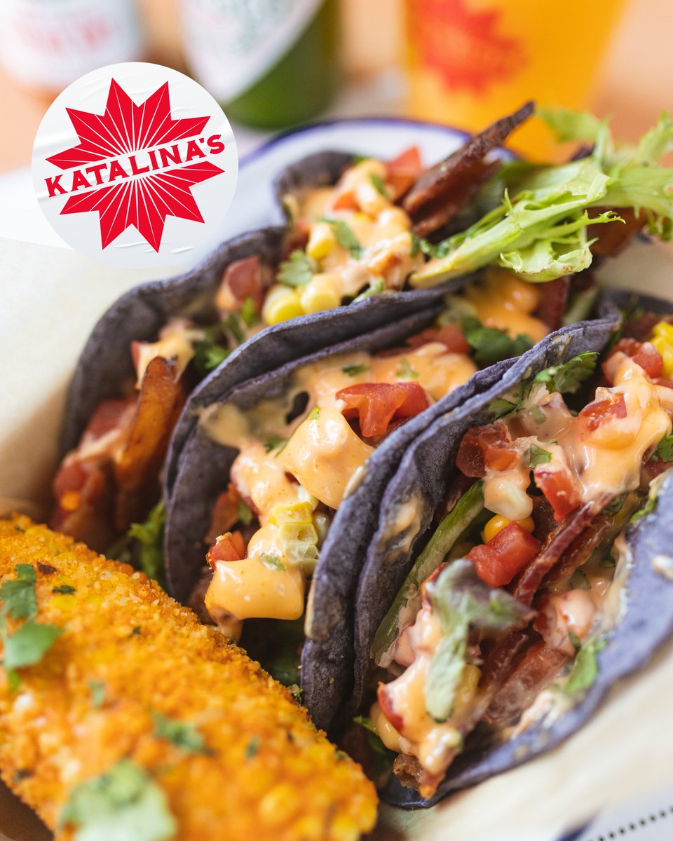 No offense to bread, but golly gee, BLTs and tortillas were simply meant to be! Koki’s blue corn tortillas and Katalina’s Sweet ‘N’ Spicy Bacon™ 🥓 turn a classic sammy into a Latin-leaning lunch to munch! 🤤
#tacos #lunch #asseenincolumbus #foodporn #BLT #bacon #livelovelocal