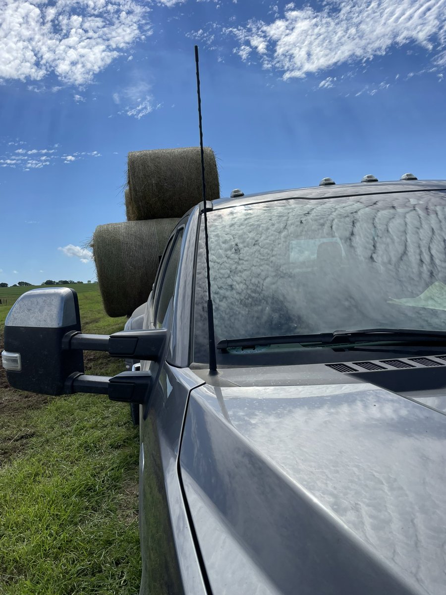 Happy birthday to my best friend:). Only thing <a href="/Mpm_Maddie/">Maddie Martin 🌻</a>  wanted for her birthday was to haul hay. So of course I made that happen for her