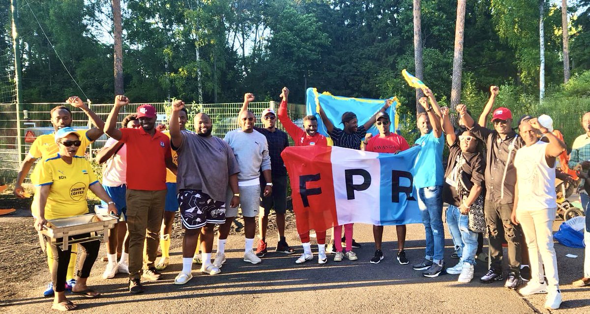 MugasaIko's tweet photo. Rwandans 🇷🇼 from Finland 🇫🇮 show support to the Candidate of RPF #PK24 🔴⚪️🔵 HE @PaulKagame #2024 Rwandan elections at TAT Football Competition,Diaspora ya Helsinki turi tayari #tuzamutora100%, #KuGipfunsi ✊🏾✊🏾✊🏾 #toraneza 
@rpfinkotanyi @DianeGashumba @Suwimbabazi_M @jnabdallah https://t.co/xVva8xY60v