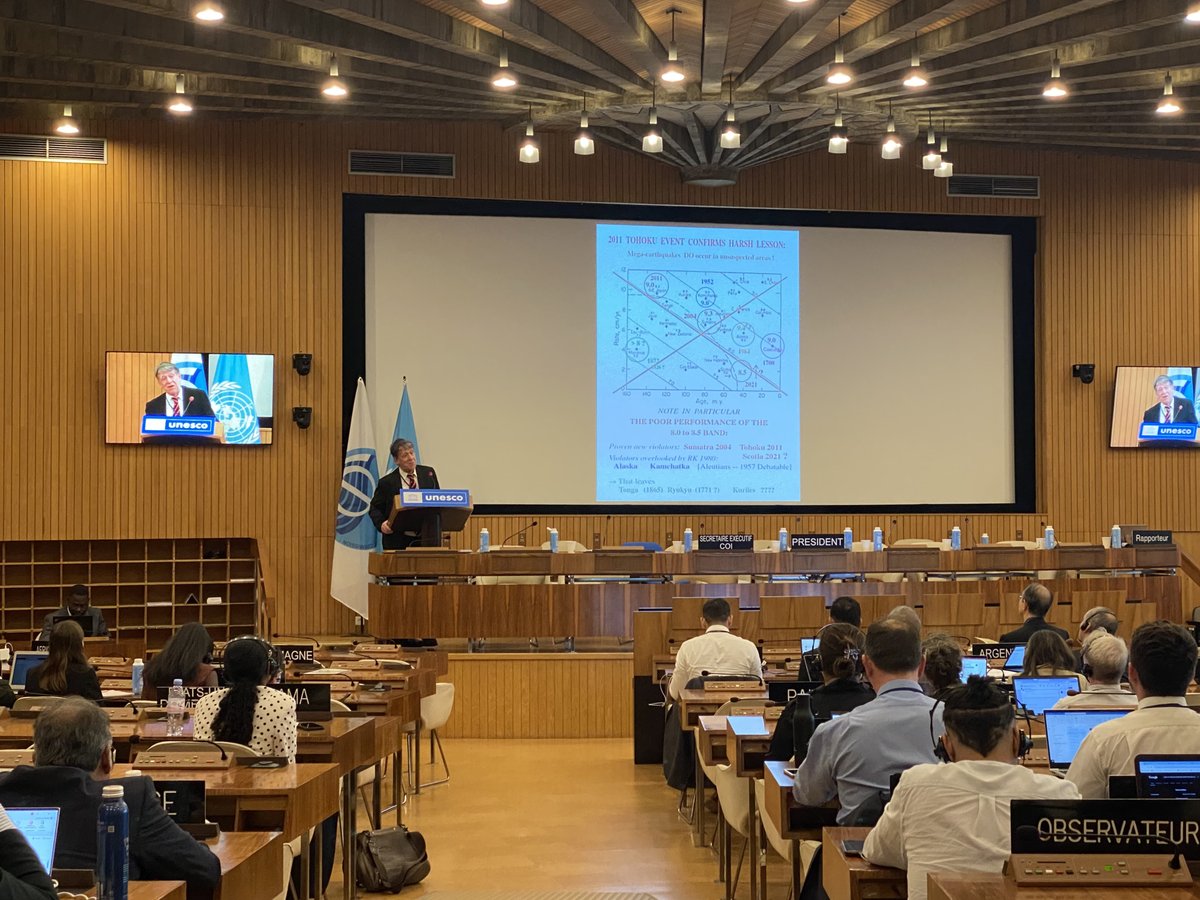 IocUnesco's tweet photo. At our #EC57 Roger Revelle Memorial Lecture, Professor Emile A. Okal from Northwestern University reflects on the global advancements in #tsunami risk mitigation.

Join the IOC #EC57 Executive Council via the livestream 👉 
https://t.co/XfFcVm86Wn https://t.co/uqDag3zYtd