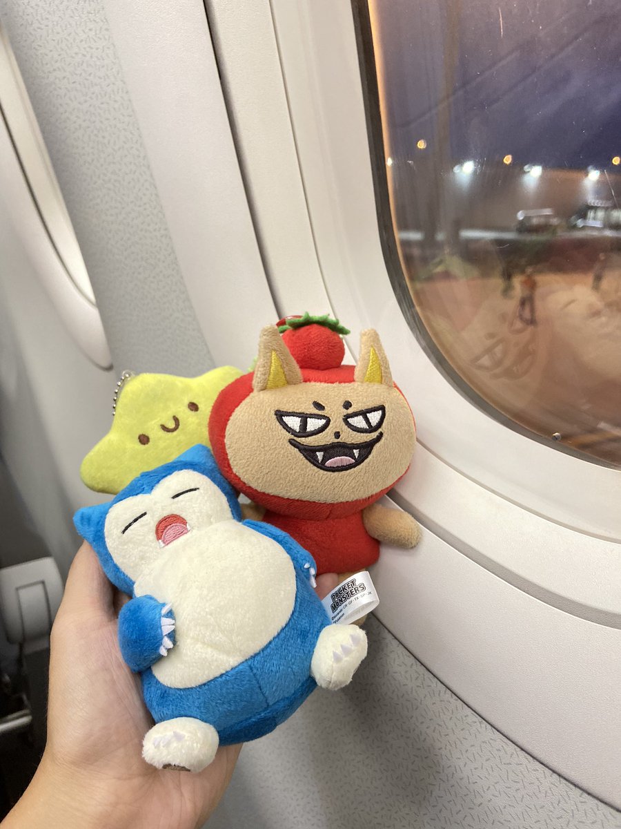 SnowWhitewo's tweet photo. รัก #ฟอสบุ๊ค ไม่เสียใจเลยสักวัน
เสียแต่เงิน ! 555555555555555555
ล่าสุดจะโดนโกงมั้ย ยังไม่ได้คืนอีกครึ่งนึง 🥹✌🏻🇯🇵
— #TomaFoxเจอนี่
#SNOWinJAPAN
#GMMTVFANDAY12
#FBxFANDAY12inJapan
#fforce_ #kasibook https://t.co/E0uN9fyfdY