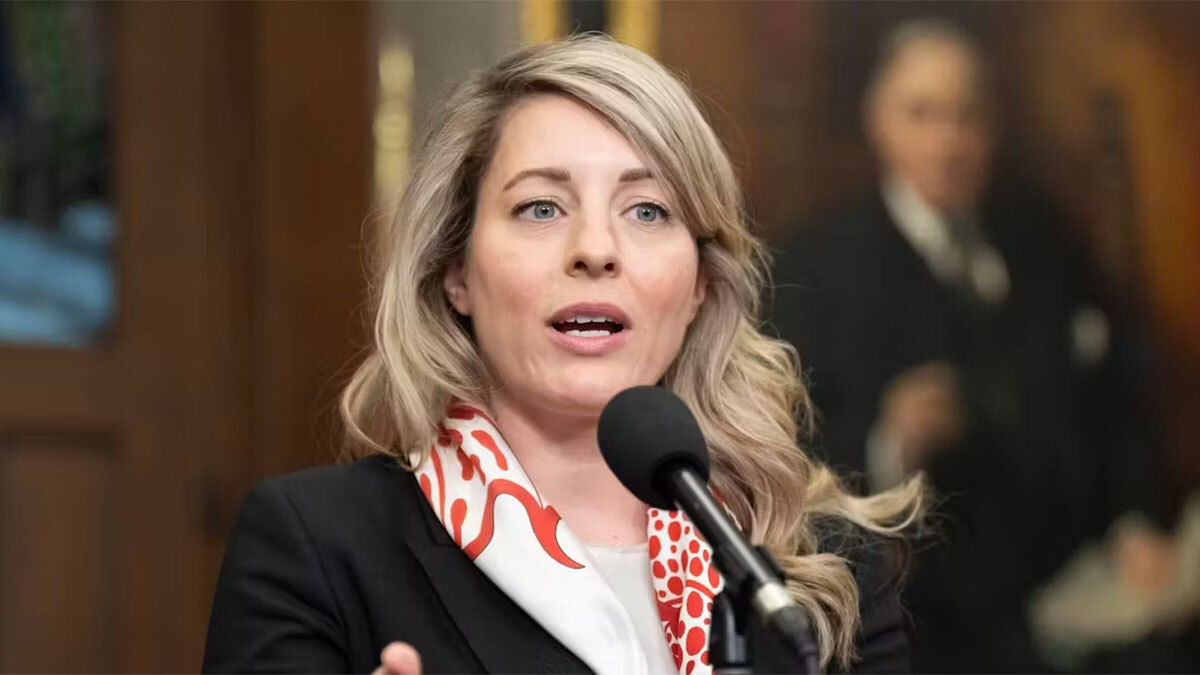 researchTMU's tweet photo. Reflecting on Canadian foreign policy, @arts_tmu professor @YasarBukan writes for @ConversationCA about how it can be reconfigured moving forward. Learn more: https://t.co/cBh9BbpGpH https://t.co/oyhFulS8li