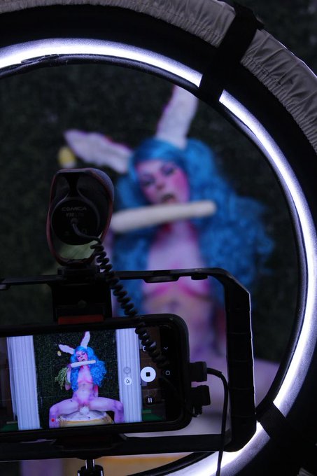 I am so pumped! And I just keep selling! The Bunny and the Carrot ( Explicit Content) https://t.co/6kjb1aAcJz