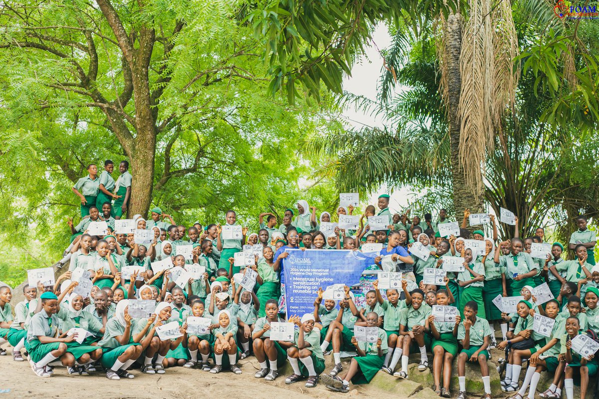 foamfoundation's tweet photo. Throwback to the first day of our World Menstrual Health Day Program, where we sensitized the students on menstrual hygiene and also answered their questions.

#MenstrualHygieneDay #menstrualhealth #FoamFoundation https://t.co/DTUfgX1siy