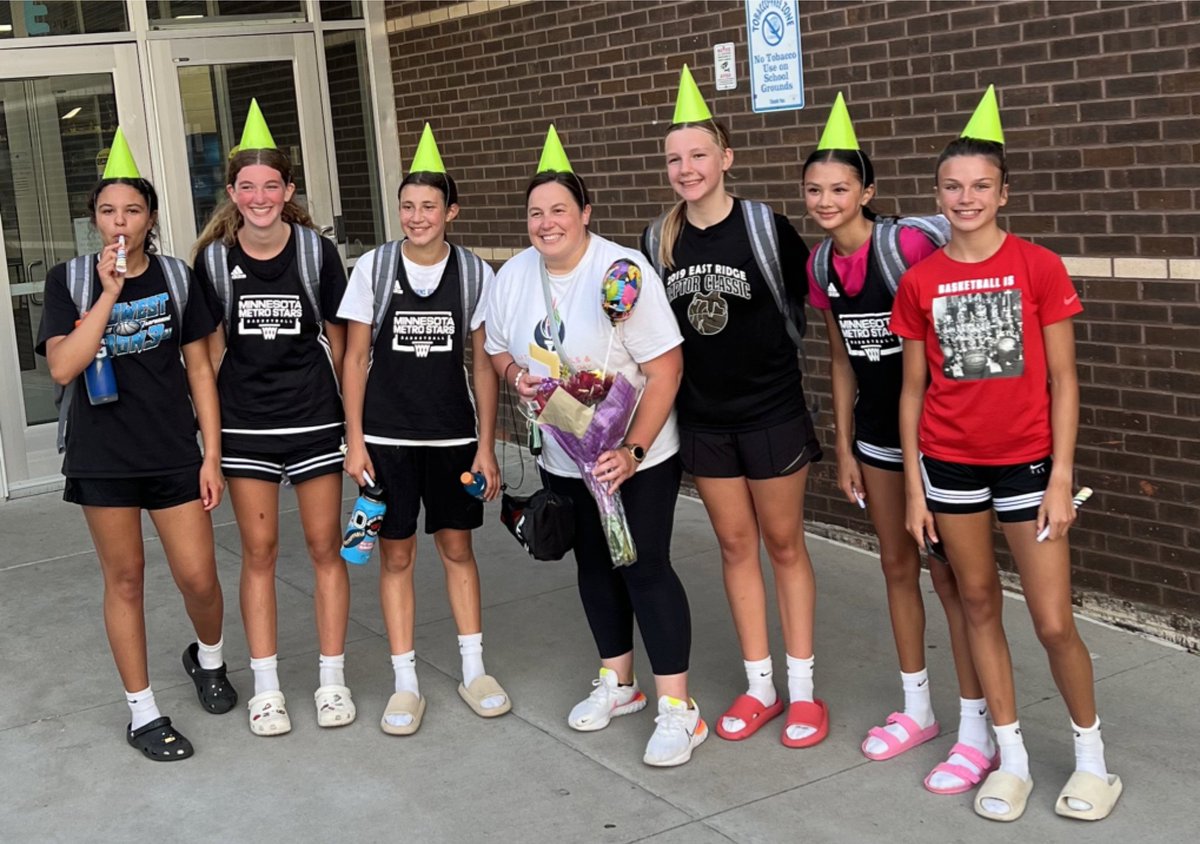 2029Metro's tweet photo. Ended the last practice of June celebrating Coach Ana's birthday. Proud of these girls for pushing through adversity and working hard the tail end of the season! On to the #meltdown in July. 
 @MnMetroStars @TheAnaGarcia #metrostarsfamily https://t.co/dGNu2vF9qr