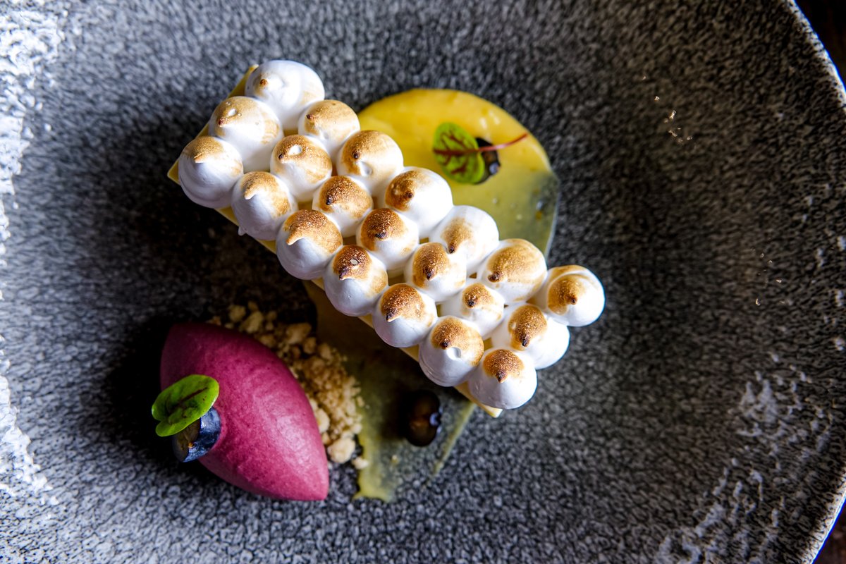 _The_LP's tweet image. Got a sweet tooth? 

You'll love this lemon curd meringue cheesecake served with blueberry and mascarpone sorbet 🤩

@themoathouse

#TheLewisPartnership #Stafford